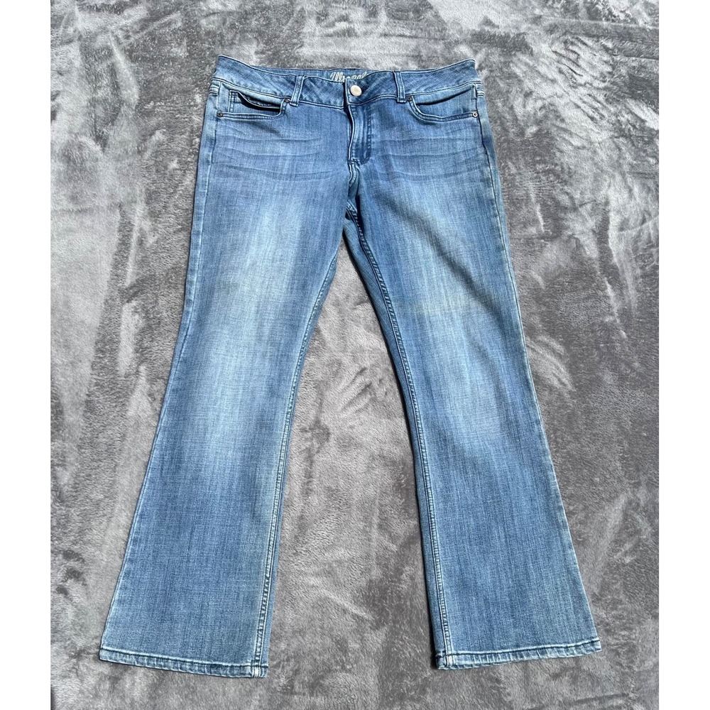Wrangler Jeans Womens 13x32 (34x28) Blue Light Wash High Waist Bootcut Western